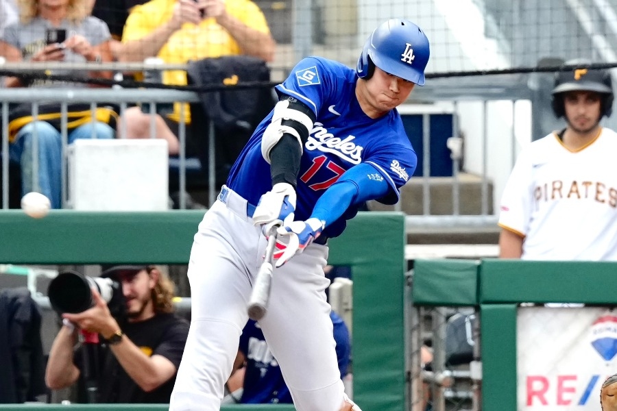 大谷翔平姿勢被帶走照樣轟13號 道奇轉播席也看傻