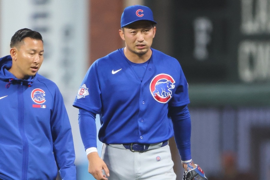鈴木誠也右膝不適提前退場 客場戰巨人4局守備後換下