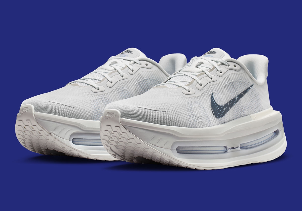 Nike Vomero Premium 超厚底「Off White」配色曝光 2026 夏季登場