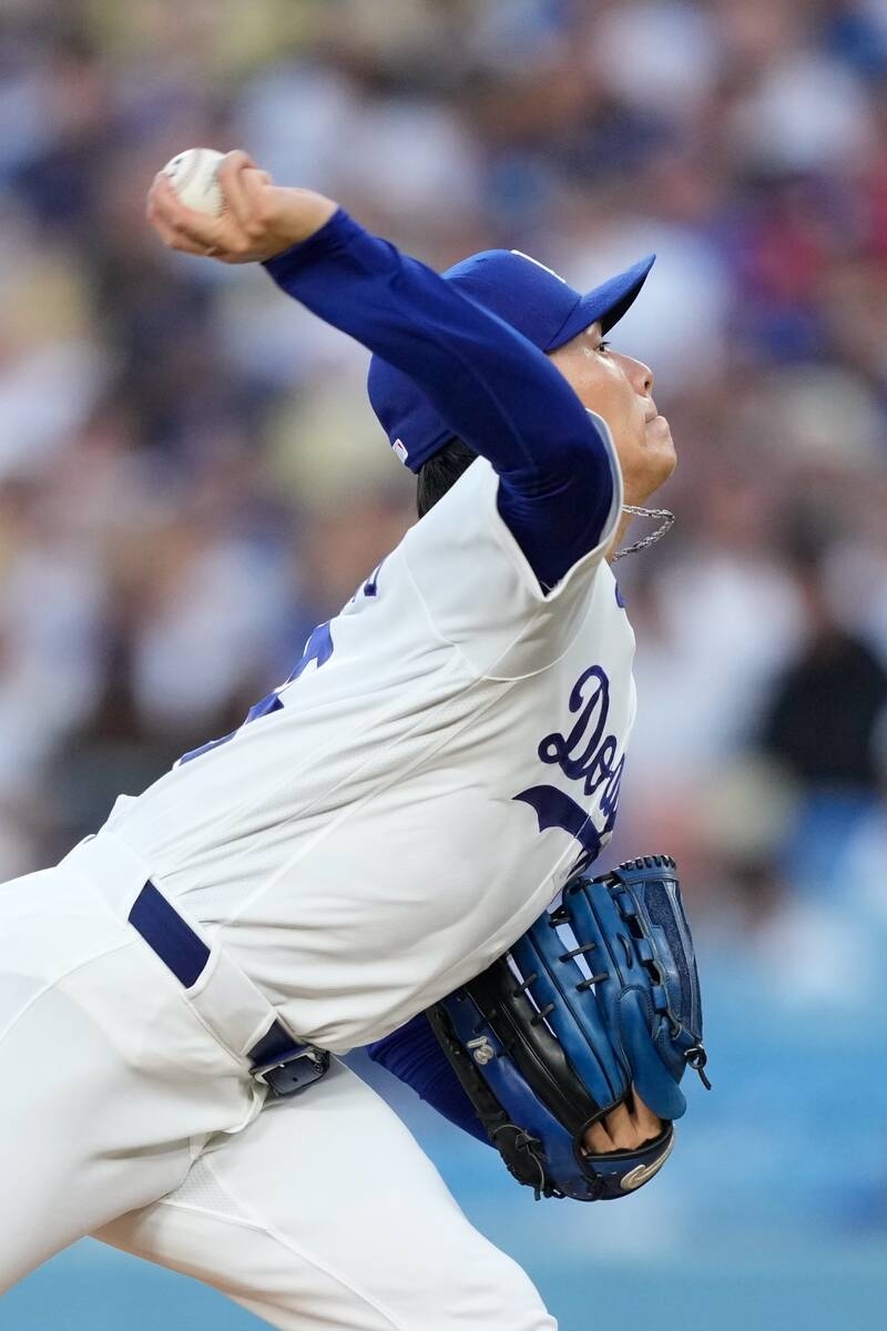 山本由伸6局失1分奪12勝 道奇險勝釀酒人