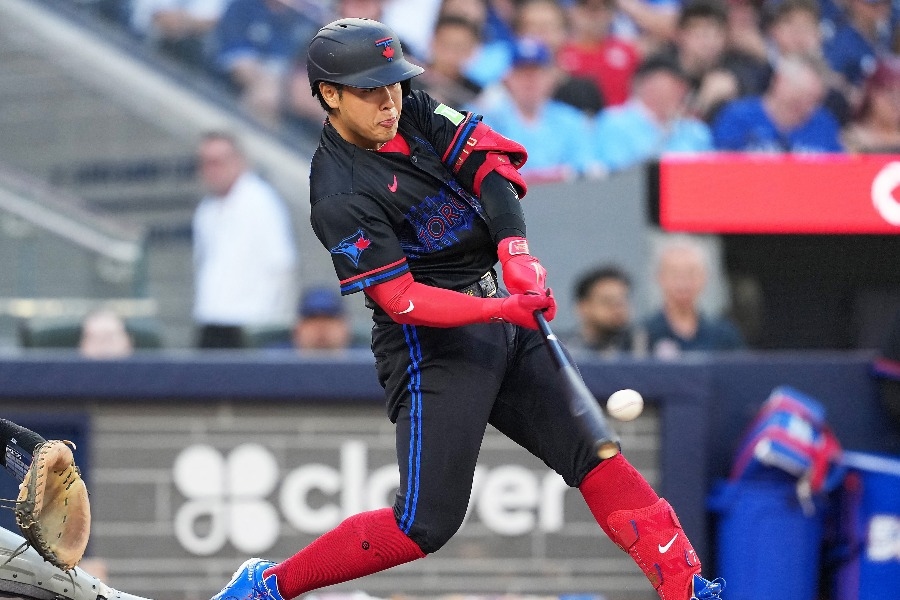 岡本和真轟上羅傑斯中心最上層座位 Vladimir Guerrero Jr.抱頭看傻