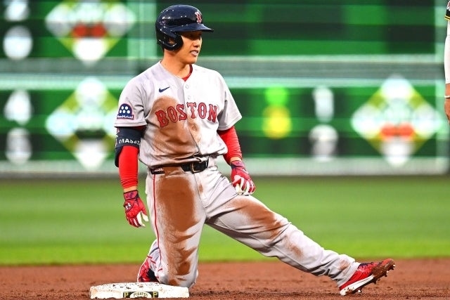 吉田正尚二壘安打後傷退 幾乎確定進IL