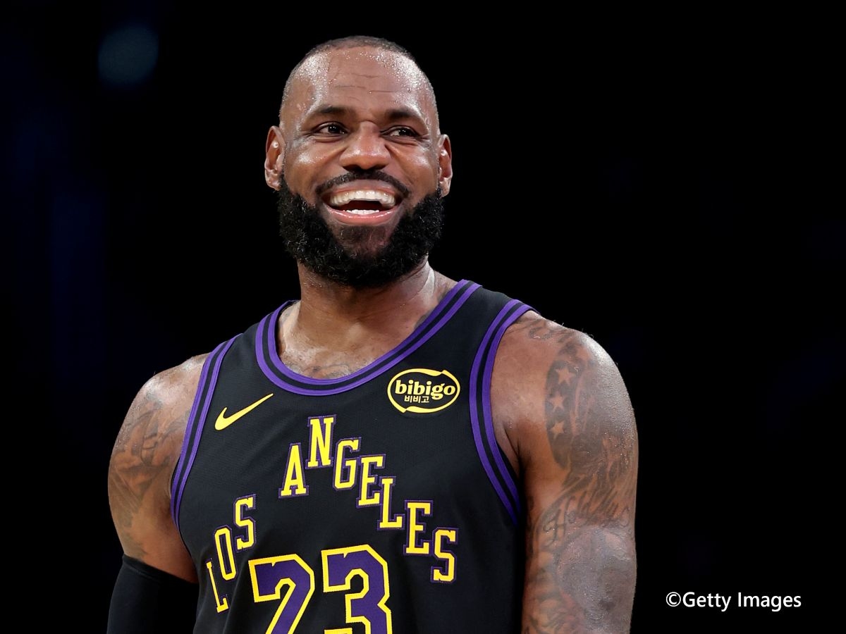 記者：LeBron有望打到第25季