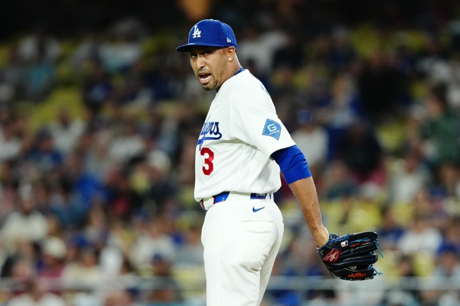Edwin Diaz9局砸鍋 道奇遭釀酒人逆轉