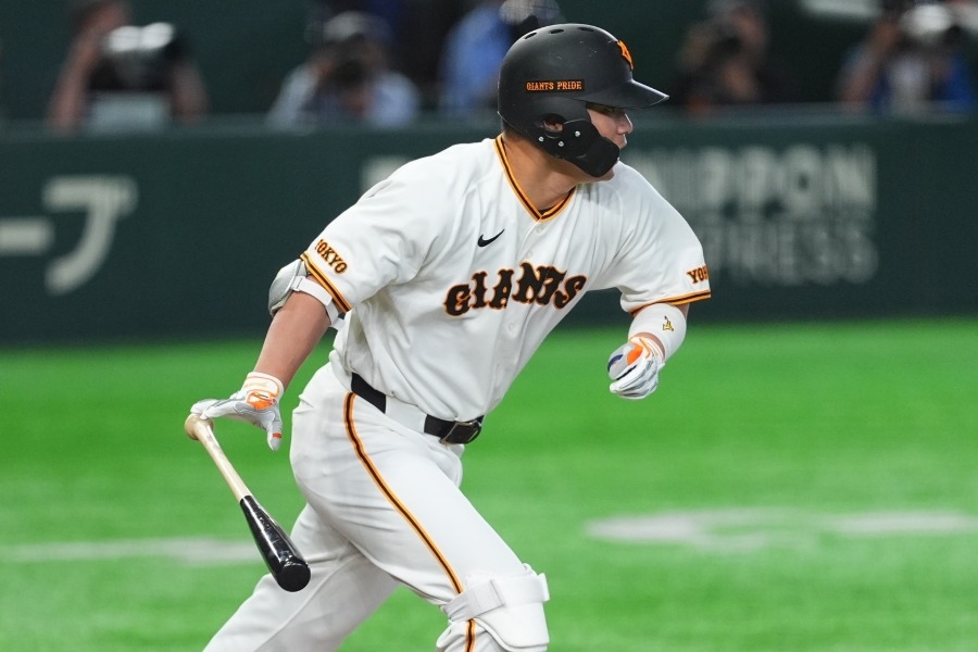 大城卓三二壘衝回致勝分 巨人1比0中日